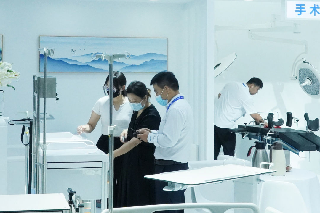 人生就是博医疗,小护士医疗设备